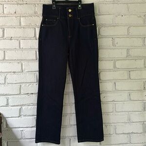 Ann Taylor High Wasted Dark Wash ”The Straight Crop” Jeans size 2